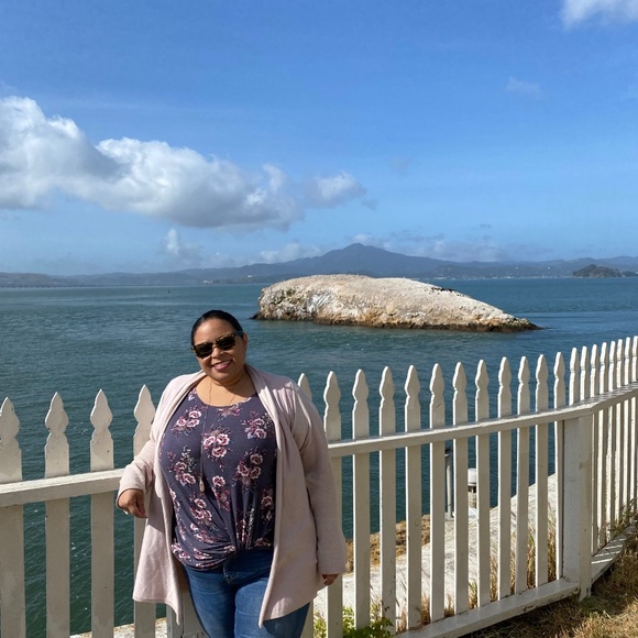 Meet your Posher, Lilly - Picture 14 of 16